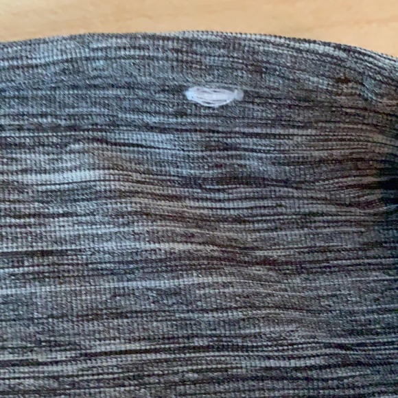 Grey patterned athletic biker shorts - Picture 5 of 5